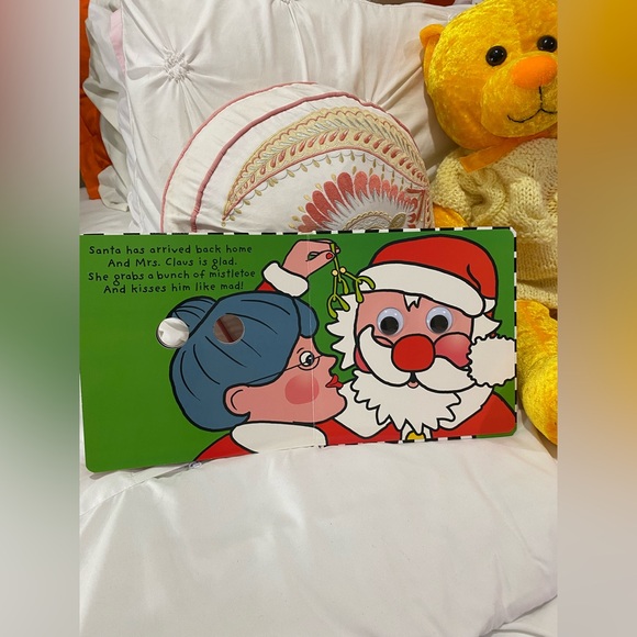 Funny Faces Santa Claus Book - Picture 10 of 16